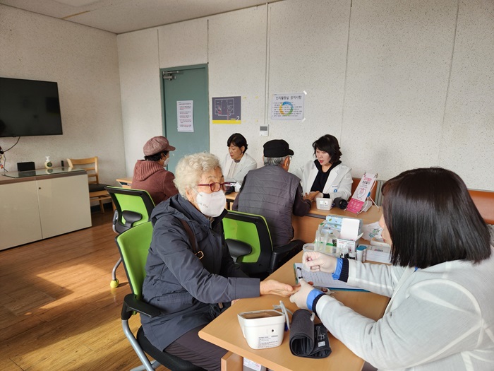 KakaoTalk_20251031_185542420_04